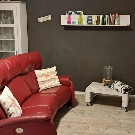 Gemuetliches Ferienhaus Bungalow Sixtytwo In Dipperz-doermbach Dipperz